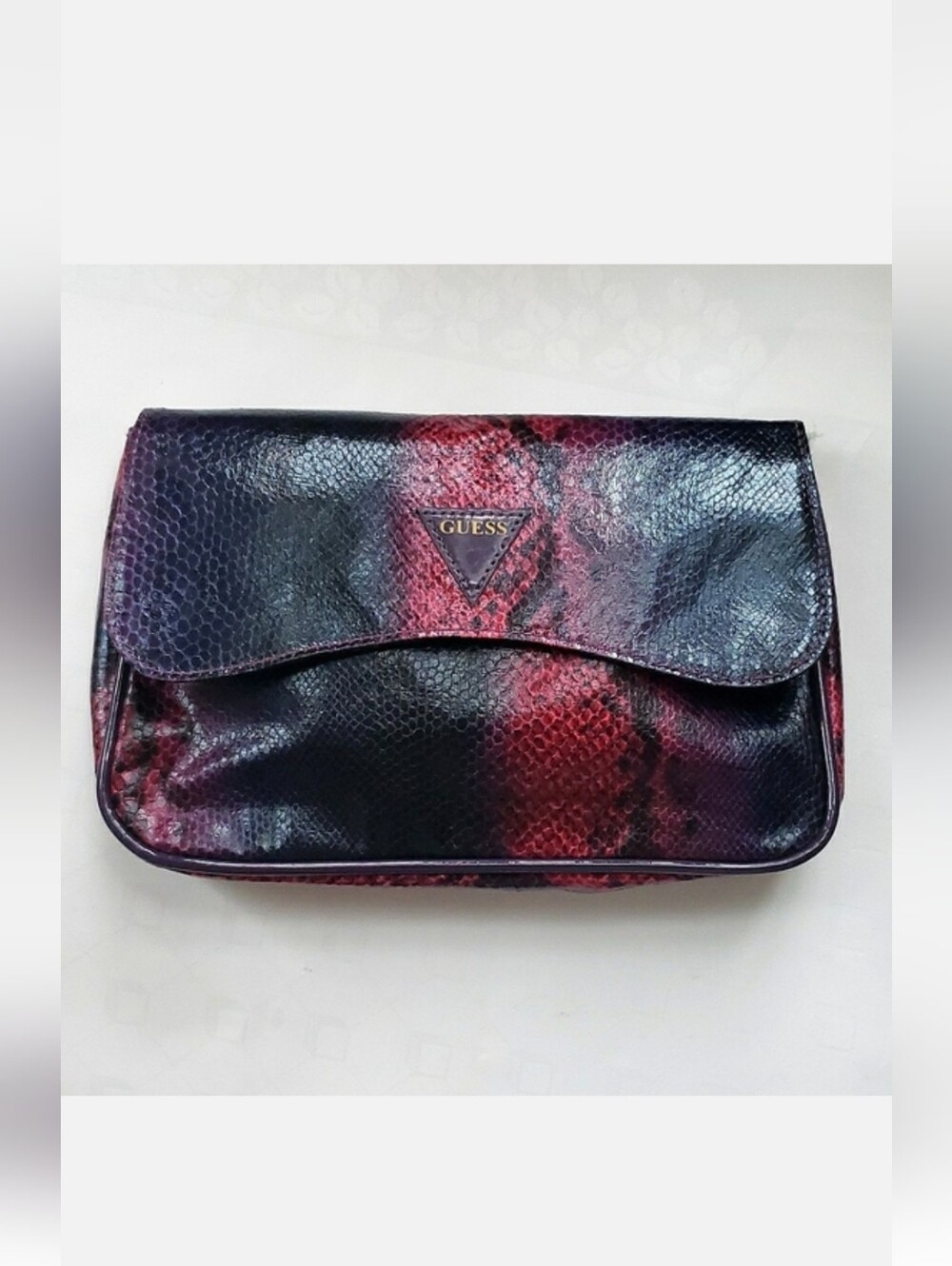 Guess M size Dark Purple & Red Faux Snake Skin Clutch Magnetic close - Picture 2 of 6